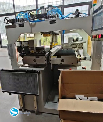 Blue / White Radiator Clinching Machine  With Maximum Head Plate Size Of 120mm
